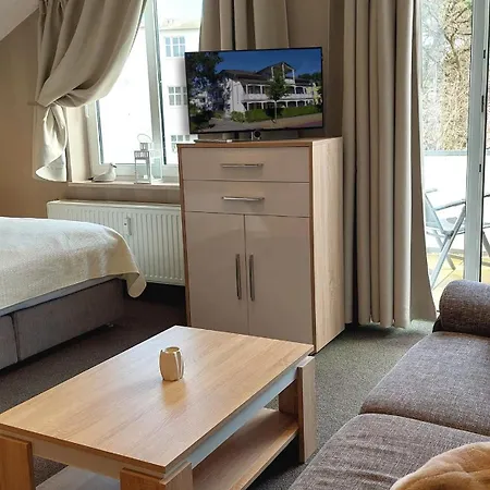 Residenz Duenenstrasse By Rujana Binz